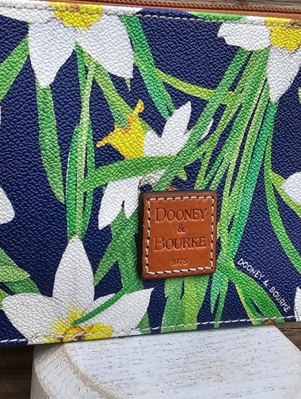Dooney & Bourke Navy Floral Daffodil Wristlet - Picture 2 of 4